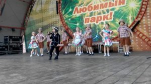 Коновченко Илья, 4 года - "Любите, девочки, простых романтиков"