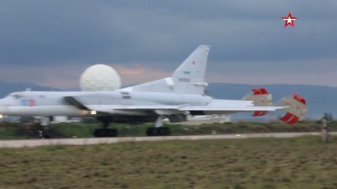 Ту-22М3 и МиГ-31К с «Кинжалами» перебазированы в Сирию для участия в учениях