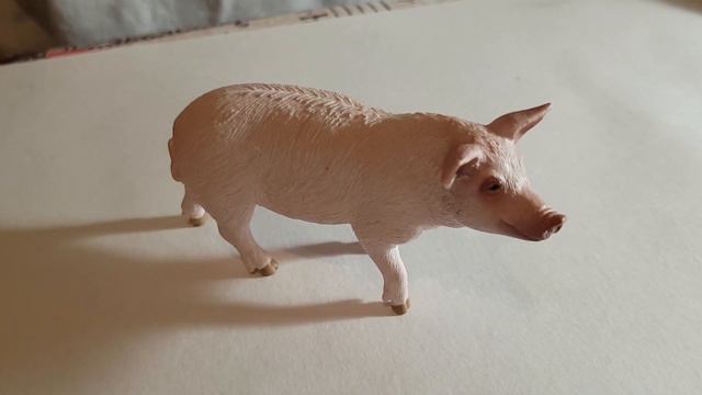 Обзор фигурки домашней свиньи (Schleich, 2014)