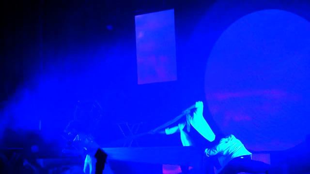 Lindsey Stirling - Take Flight Live at The Warfield смотреть онлайн