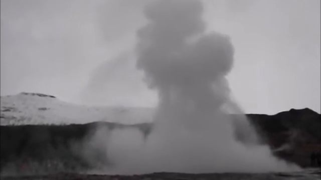Geysir Island