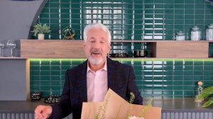 Здравствуй, чужая милая.