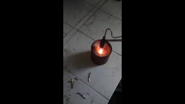 Прогревание гильзы для штампованой коронки. Зубной Техник смотреть онлайн