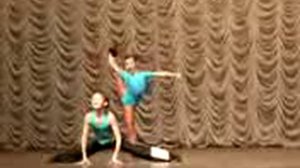 Дети танцуют рок-н-ролл.flv