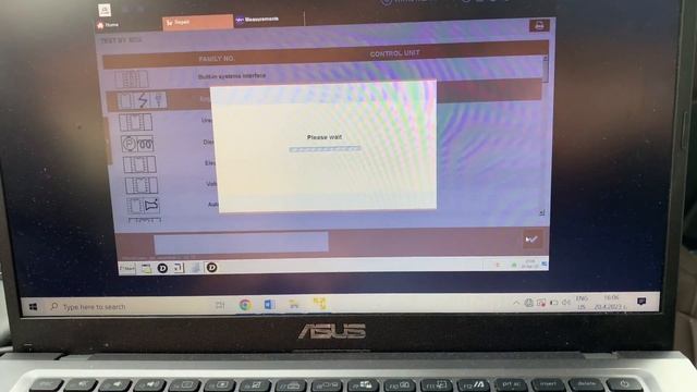 CITROEN C5 AIRCROSS 1.5HDI FUEL FILTER REPLACEMENT смотреть онлайн