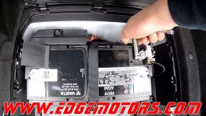 Porsche Macan S Battery Replacement and Register Coding by Edge Motors