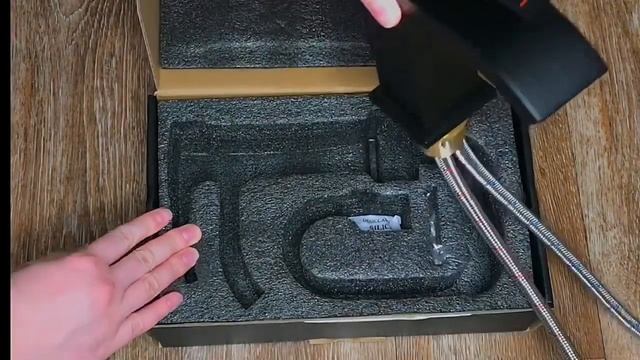 Черный латунный смеситель для умывальника G1007-6 смотреть онлайн