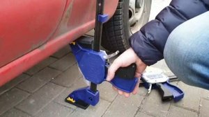 Как поднять машину, если нет домкрата? Струбцина IRWIN Quick Grip