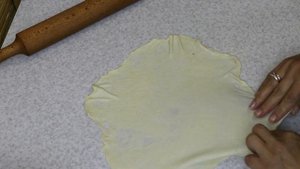 МОЛДАВСКИЕ ВЕРТУТЫ из вытяжного теста с капустой