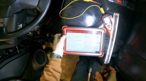 Toyota rav 4 не работает насос или запуск с проводочком?