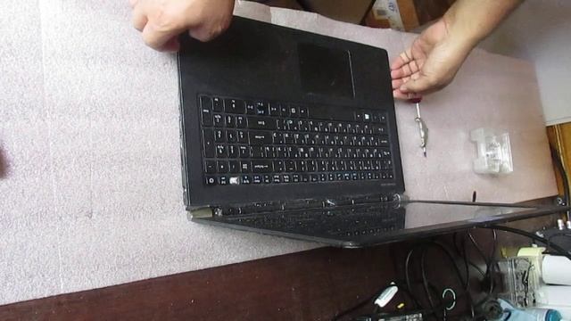 Розбирання ноутбука Acer Aspire V15 Nitro VN7-572g Разборка ноутбука смотреть онлайн