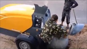 Полусухая стяжка пола. Приготовление смеси на PUTZMEISTER Mixokret M 740