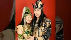 Клавдия и Герман Хатылаевы.Мел.Марфы Даниловой-Хатыҥ Ай.Эн сандал саас кэриэтэ.