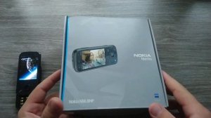 Nokia N86   монолитный фото слайдер