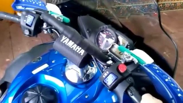 Снегоход Yamaha Apex XTX (работа двигателя) смотреть онлайн