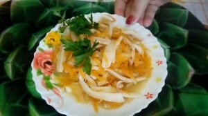 КАЛЬМАРЫ  ТУШЕНЫЕ.
