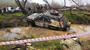 Nissan Terrano сидит в грязи! (OFF-ROAD 4X4 Джип триал)