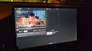 Просмотр видео на центральном дисплее lixiang во весь экран.