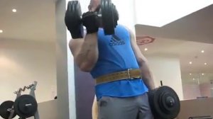 №110. Бицепс с гантелями 35 килограммов! Жесть!