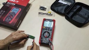 UNI-T UT17B PRO. Распаковка и мини обзор.