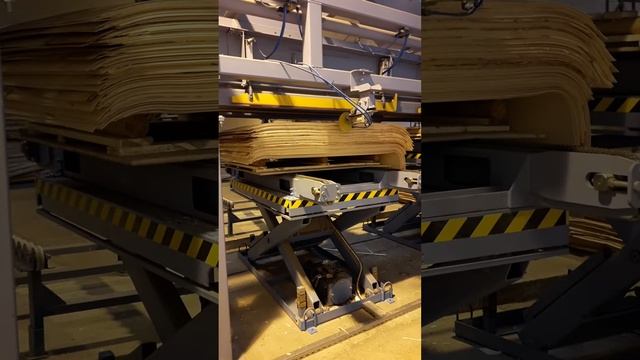 Подъемные столы в производстве шпона для фанеры