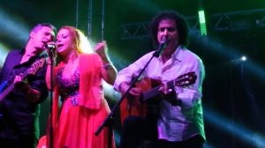 Певица Сона и “Manolo y los Gipsy”