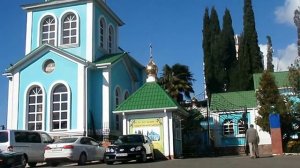 Лазаревское, церковь Рождества Пресвятой Богородицы. Октябрь 2013