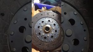 познавательное видео о сцеплении и его центровке рекстон 2 xdi, дизель.