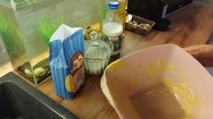 Готовим простой пирог в микроволновке за 5 минут