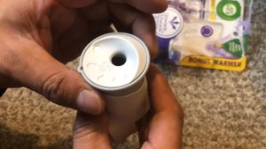 Air Wick Liquid Electrical Plug In / Como usar AIR WICK / Enchufe eléctrico líquido Air Wick