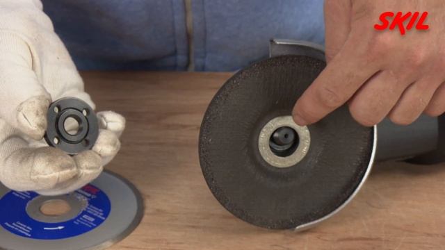 Как заменить круг на углошлифовальной машине? смотреть онлайн