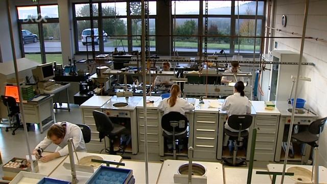 Feinoptiker/-in | Ausbildung | Beruf | Ich mach's | BR смотреть онлайн