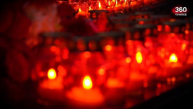 Акция "Свеча памяти городов России" прошла в Туапсе смотреть онлайн