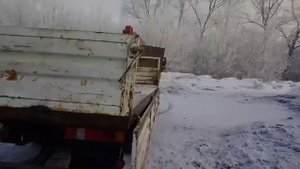 Пескоструйная очистка бортов грузовика