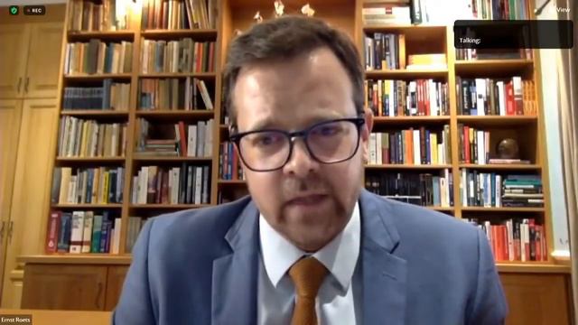 Ernst Roets presenting to Parliament about Expropriation Without Compensation смотреть онлайн