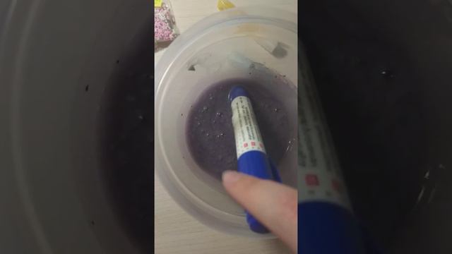 Делаю классный фиалетовый слайм? Получился серый цвет? смотреть онлайн