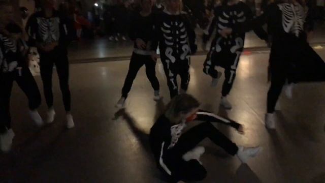 21 HALLOWEEN todes смотреть онлайн