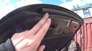 Клеить или не клеить доп уплатнитель капота Лада Веста.