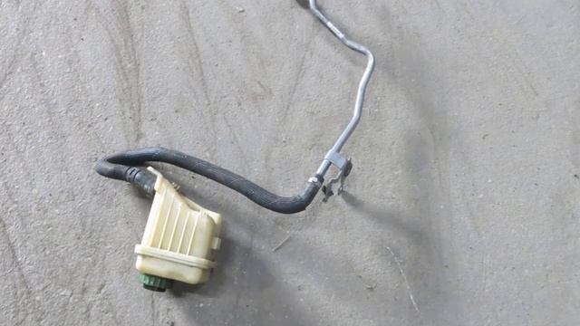 Бачок ГУР Фольксваген Туарег AUDI Q7 7l6422371e смотреть онлайн