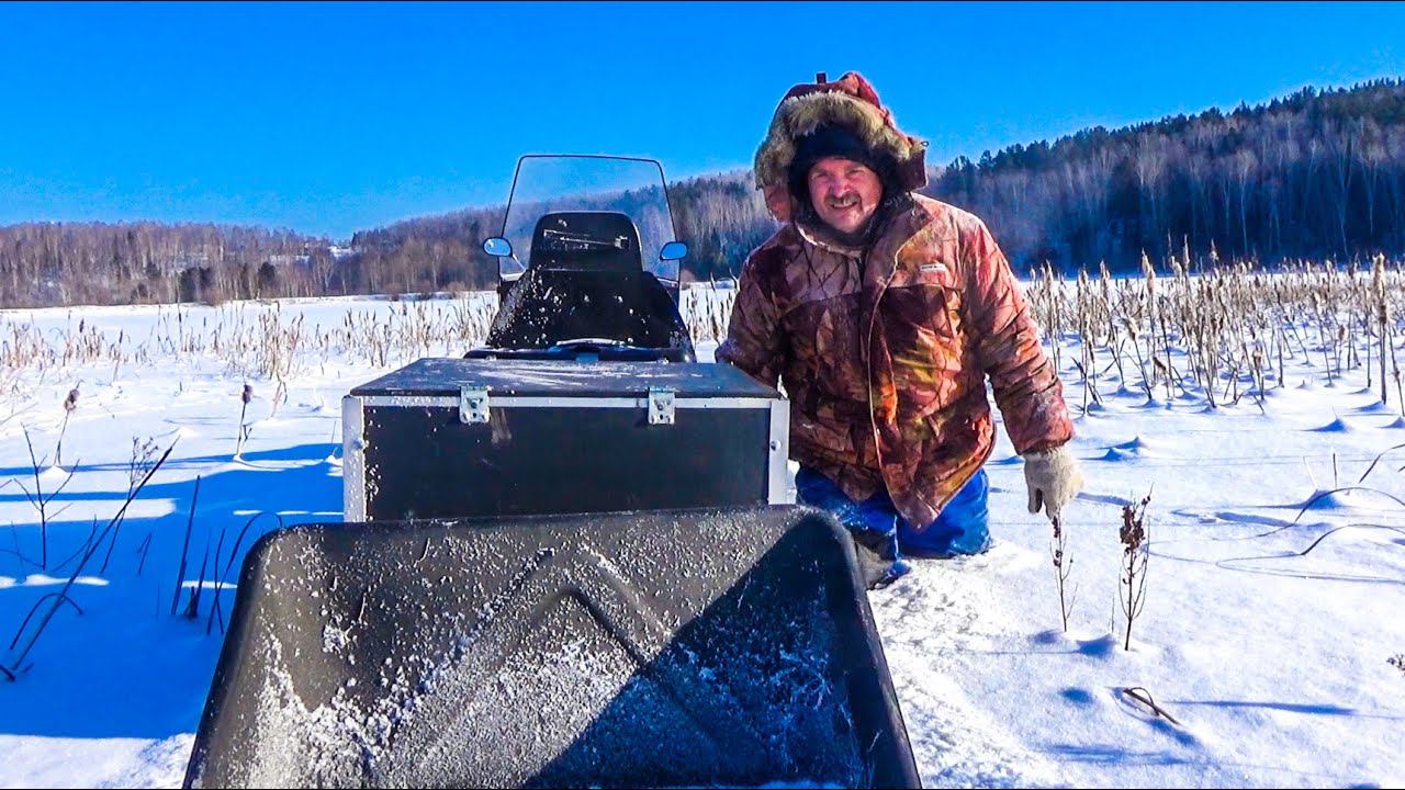 Пробиваю дорогу по целине на мототолкаче Ураган Тайга. Еду на рыбалку но куда-то пропала вся рыба! смотреть онлайн