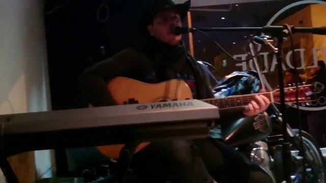 THE HARLEY DAVIDSON VOICE & GUITAR смотреть онлайн