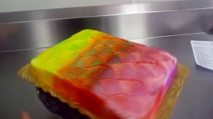 Торт, который меняет цвета