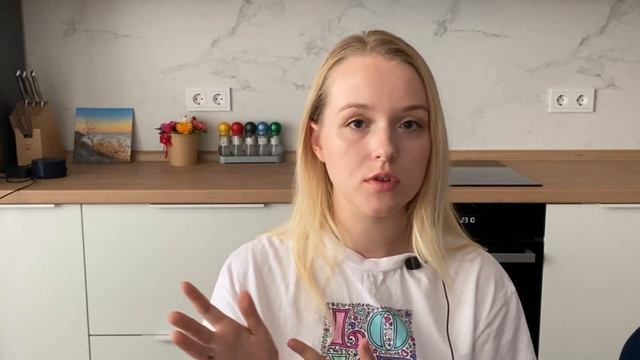 Что умеет ребёнок в четыре месяца: перевороты на живот, удерживание головки, траты, регресс сна.