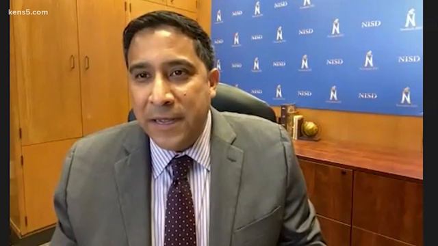 Harlan High School parents share concerns of apparent overcrowding in semester's first days смотреть онлайн