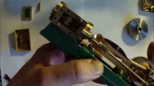 Паровая машина двухстороннего действия для моделей и коллекций. Сборка и испытания.