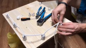 Гримёрное зеркало с подсветкой своими руками