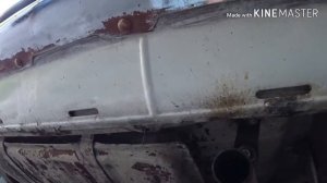 Демонтаж заднего бампера "Волги" Газ-24.
