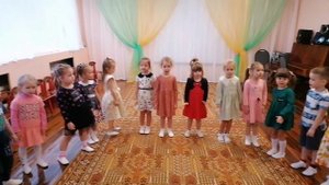 Песня для мамы, средняя группа