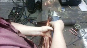 Инструмент для притирки клапанов.