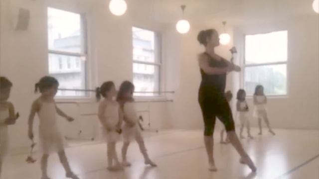 KLEZMER MUSIC - Yiddisch Mazurka - The Brides Waltz - violone accordion music Akkordeonmusik смотреть онлайн